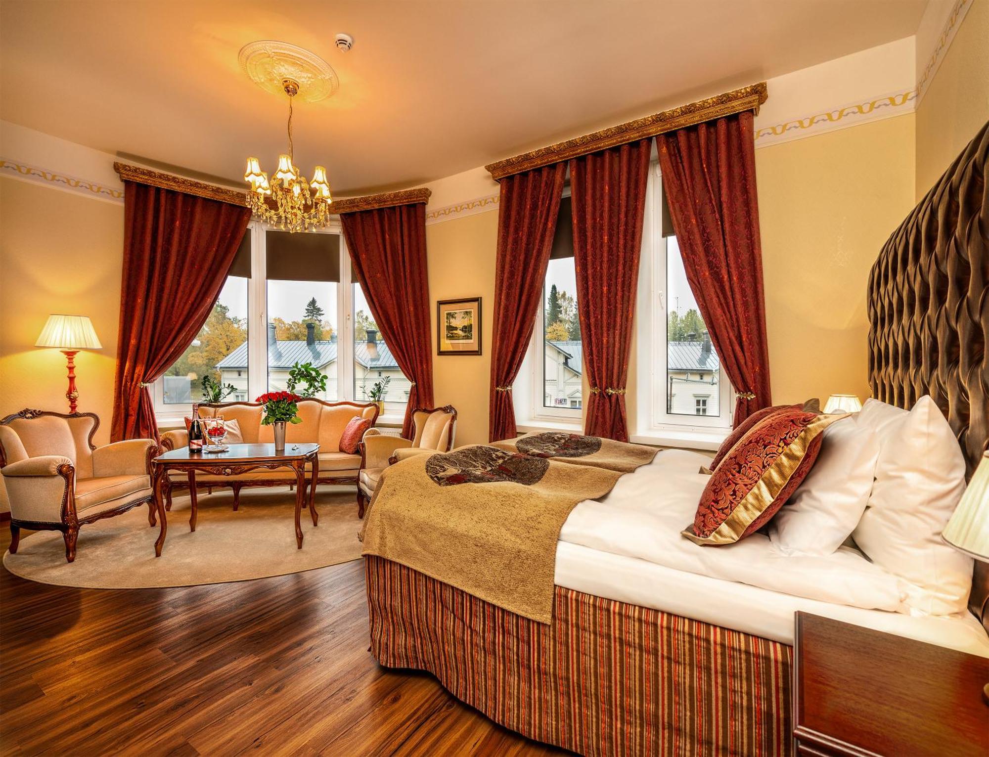 Hotel Astor Вааса Экстерьер фото